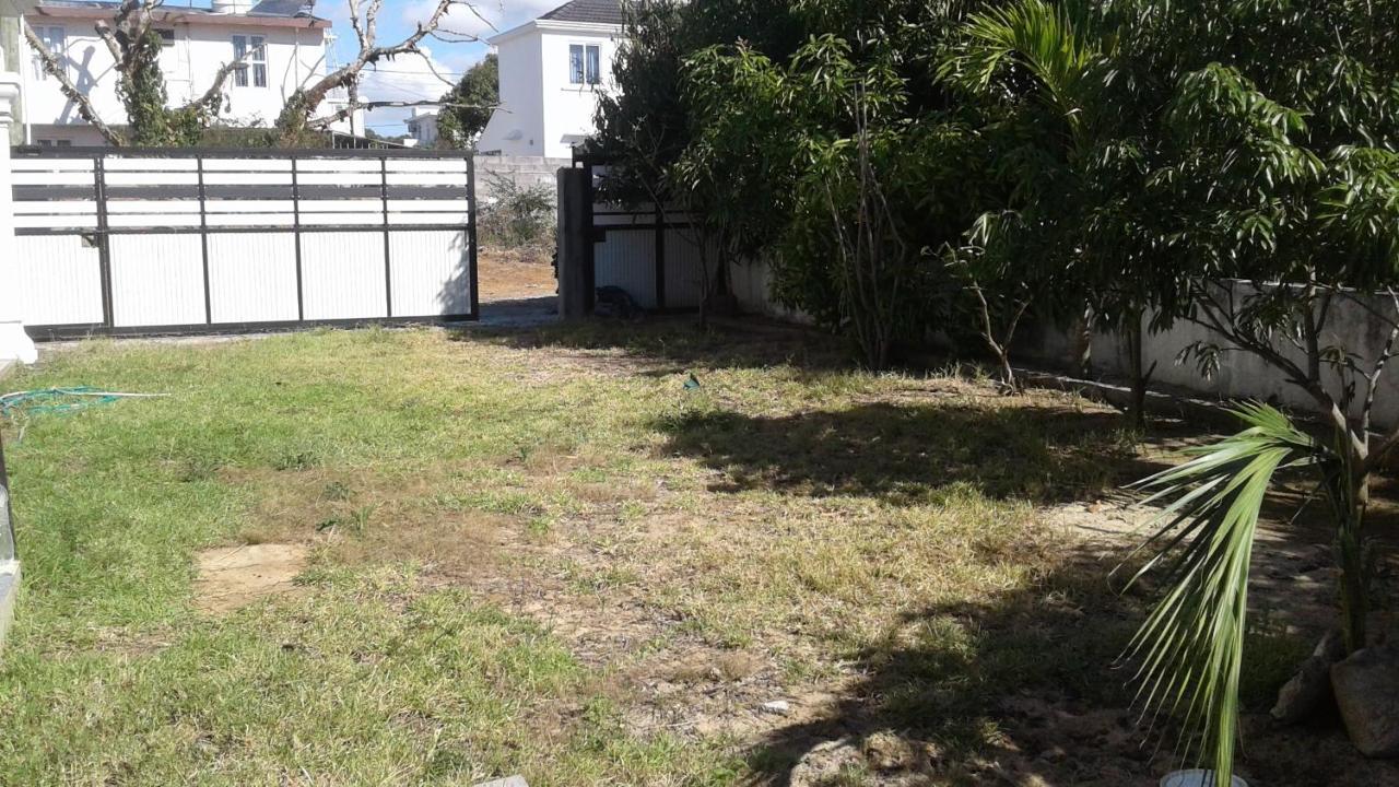 Apartament Dino 3 Trou aux Biches Zewnętrze zdjęcie